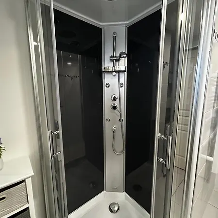 Apartmán T2 Avec Jardin, Parking Et Wifi A 1km Des Thermes - Fr-1-541-155 *